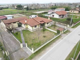 Villa unifamiliare via 4 Novembre 100, Monticelli, Mesola — foto 3 di 29
