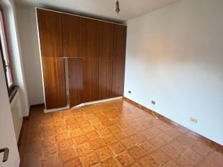 Quadrilocale via degli Alpini 9, Centro, San Bartolomeo Val Cavargna — foto 3 di 11