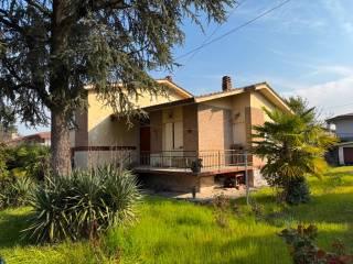 Villa unifamiliare via Pietro Nenni 3, Centro, Latisana — foto 9 di 26