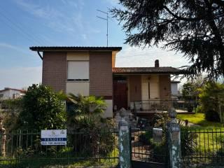 Villa unifamiliare via Pietro Nenni 3, Centro, Latisana — foto 13 di 26