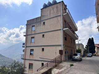 Quadrilocale via Umberto, Centro, Caronia — foto 15 di 40
