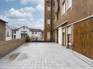 Bilocale via San Rocco 28, Centro, Muggiò — foto 6 di 22