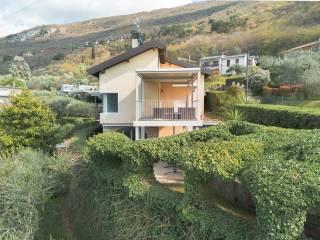 Villa unifamiliare via Alessandro Manzoni, Pai, Torri del Benaco — foto 9 di 43