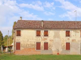 Villa unifamiliare via Trieste 1892, Centro, Fiesso Umbertiano