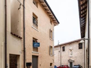 Terratetto unifamiliare piazza Ospedale Vecchio, Centro Storico, Pordenone — foto 41 di 56