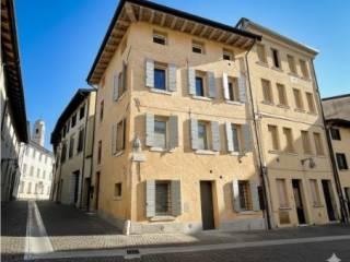 Terratetto unifamiliare piazza Ospedale Vecchio, Centro Storico, Pordenone — foto 21 di 56