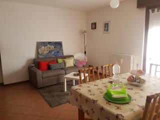Bilocale Appartamento via Montesuello 78, Entroterra, Desenzano del Garda — foto 7 di 11