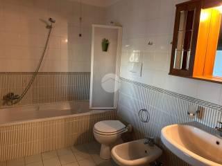 Bilocale Appartamento via Montesuello 78, Entroterra, Desenzano del Garda — foto 6 di 11