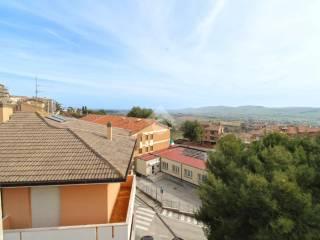 Villa plurifamiliare via Cervi 20, Centro, Monte Urano — foto 12 di 23