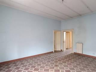 Trilocale da ristrutturare, secondo piano, Centro, Carpaneto Piacentino — foto 6 di 10