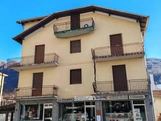 Trilocale piazza Combattenti, 23, Centro, Quarona — foto 26 di 26