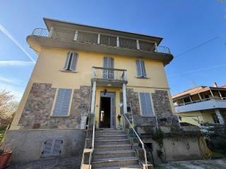 Villa plurifamiliare via Nazionale 91, Ozzano Taro, Collecchio — foto 5 di 48