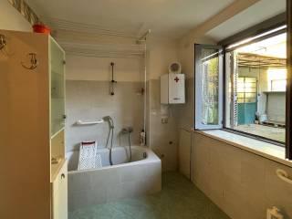 Villa plurifamiliare via Nazionale 91, Ozzano Taro, Collecchio — foto 40 di 48