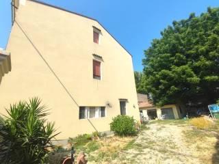 Villa unifamiliare via Ludovico Ariosto 10, Centro, Bondeno — foto 19 di 44