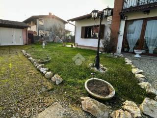 Terratetto unifamiliare via Livorno Ferraris 76, Bianzè — foto 10 di 24