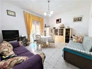 Quadrilocale ottimo stato, piano rialzato, Colombiera Molicciara, Castelnuovo Magra