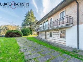 Villa unifamiliare via delle Vigne, Vigne, Creazzo — foto 22 di 26