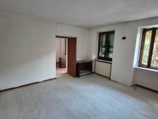 Villa unifamiliare Strada Provinciale di Valle Mastallone-Valle Lancia, Varallo — foto 3 di 27