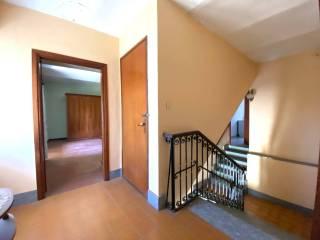 Casa colonica Strada Santa Rosalia, Santa Rosalia, Alba — foto 14 di 26