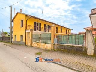 Terratetto plurifamiliare corso Giovanni XXIII 21, Centro, Caraglio — foto 6 di 27
