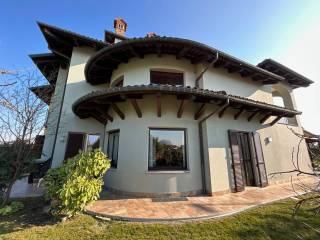 Villa bifamiliare Strada del Lucchetto, Centro, Fossano — foto 67 di 75