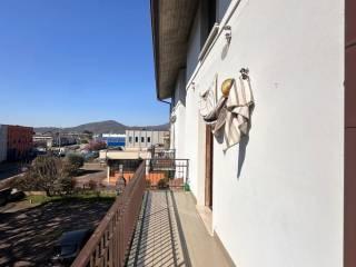 Trilocale via Angelo Faini, Bovezzo — foto 2 di 55