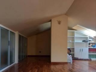 Attico ottimo stato, 201 m², Brescia Due, Brescia — foto 3 di 28