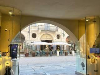 Mansarda via Roma 48, Centro Storico, Cuneo — foto 24 di 52