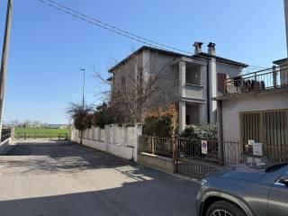 Villa bifamiliare via Giacomo Leopardi, Centro, Carpenedolo — foto 31 di 47