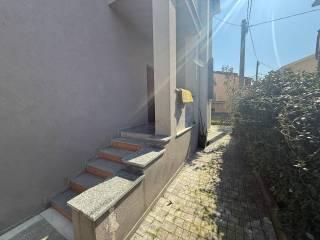 Villa bifamiliare via Giacomo Leopardi, Centro, Carpenedolo — foto 11 di 47