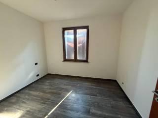 Villa bifamiliare via Giacomo Leopardi, Centro, Carpenedolo — foto 5 di 47