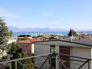 Attico via Tito Speri 19, Desenzano Centro, Desenzano del Garda — foto 19 di 28