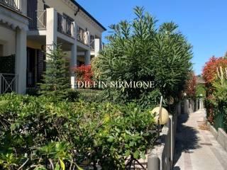 Attico via Tito Speri 19, Desenzano Centro, Desenzano del Garda — foto 4 di 28