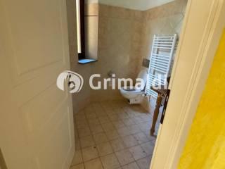 Villa unifamiliare via Alba, Monticello d'Alba — foto 4 di 24