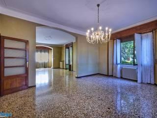 Villa unifamiliare piazza Sacro Cuore 10/C, Centro, Mandello del Lario — foto 19 di 47