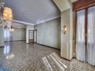 Villa unifamiliare piazza Sacro Cuore 10/C, Centro, Mandello del Lario — foto 37 di 47