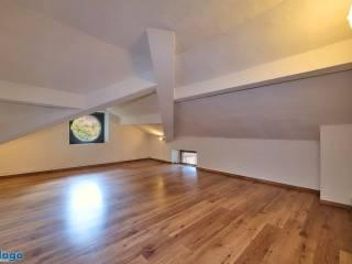Villa unifamiliare piazza Sacro Cuore 10/C, Centro, Mandello del Lario — foto 18 di 47