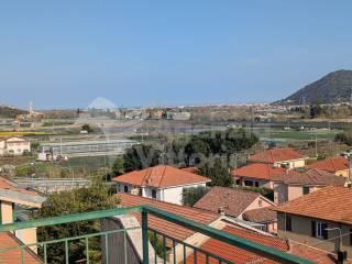 Trilocale frazione Coasco 24, Centro, Villanova d'Albenga — foto 2 di 27