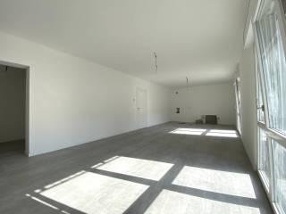 Trilocale via Vittorio Veneto 9, Pradalunga — foto 10 di 16