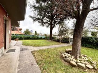 Quadrilocale via per Parma 55, Centro, Traversetolo — foto 7 di 21