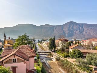 Villa unifamiliare, buono stato, 305 m², Centro, Mandello del Lario — foto 12 di 24