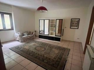 Appartamento da ristrutturare, su più livelli, Carovilli — foto 11 di 37