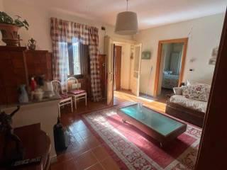 Appartamento da ristrutturare, su più livelli, Carovilli — foto 25 di 37