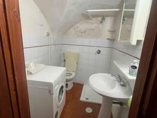 Appartamento da ristrutturare, su più livelli, Carovilli — foto 4 di 37