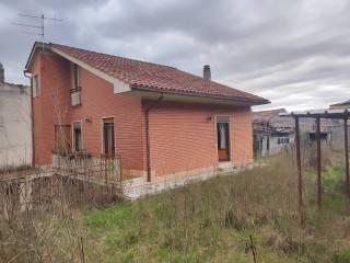 Villa unifamiliare via Villa Re, Centro, Pizzoli — foto 8 di 48