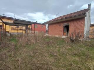 Villa unifamiliare via Villa Re, Centro, Pizzoli — foto 2 di 48