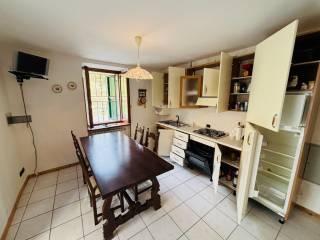 Villa unifamiliare via Montalecchio, Bagnone — foto 24 di 25