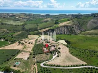 Villa unifamiliare Località Volpe 7, Roseto degli Abruzzi — foto 16 di 20