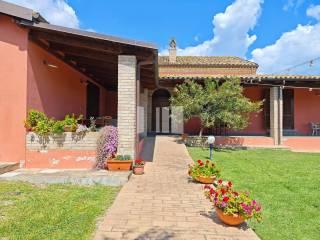 Villa unifamiliare Località Volpe 7, Roseto degli Abruzzi — foto 11 di 20