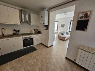 Quadrilocale via ai Piani 33, Brunate — foto 11 di 30